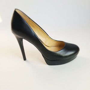 Jessica Simpson Rounded-Toe Platform Heels 8M